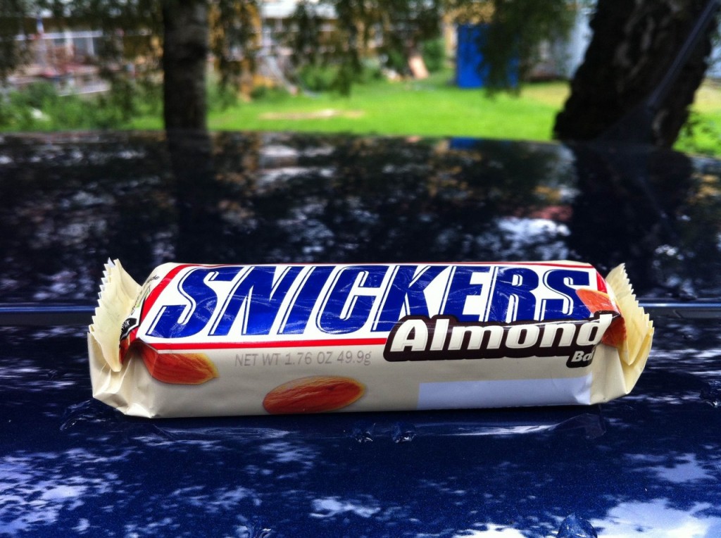 Snickers Almond
