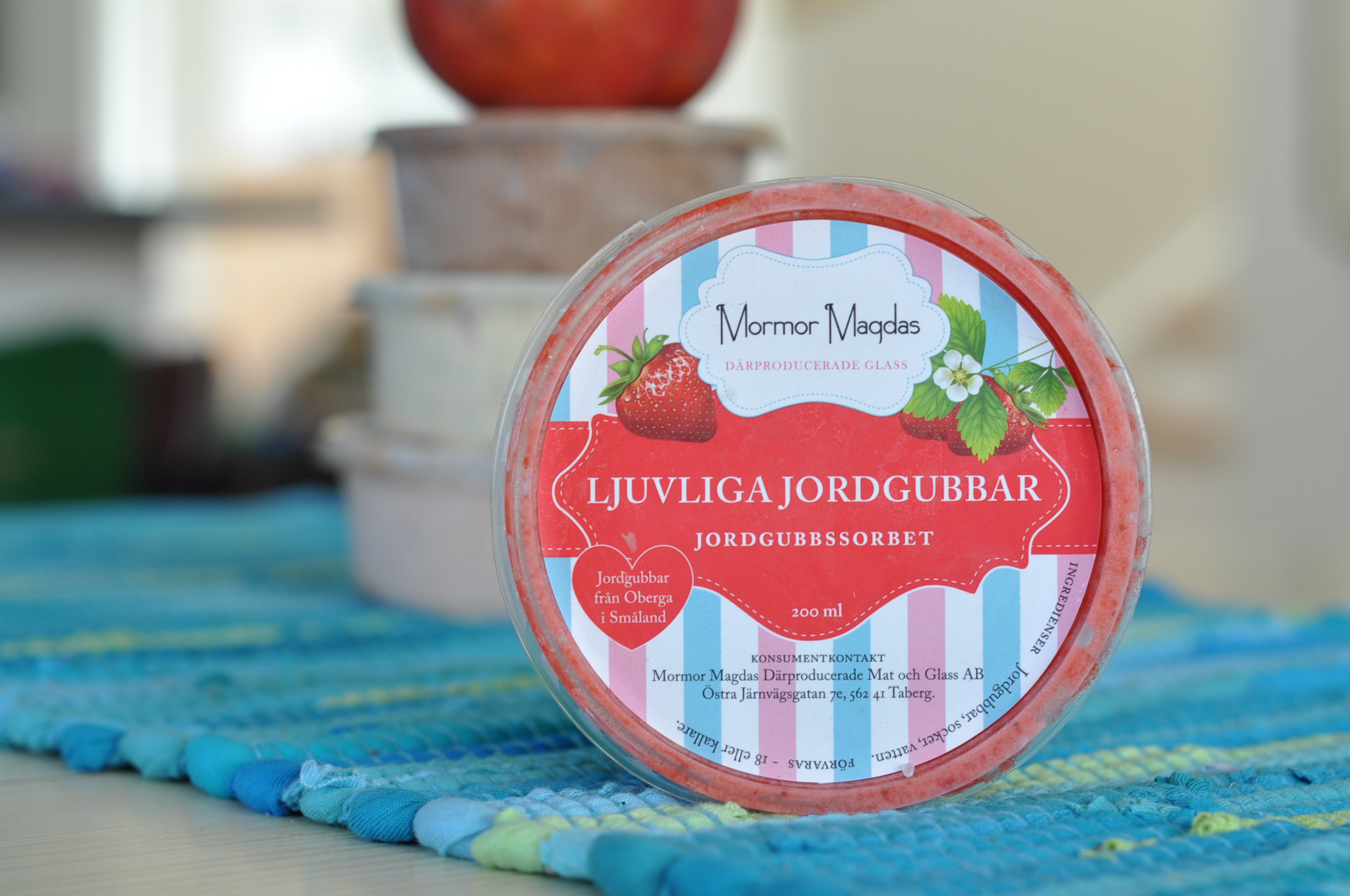 Mormor Magdas Ljuvliga Jordgubbar