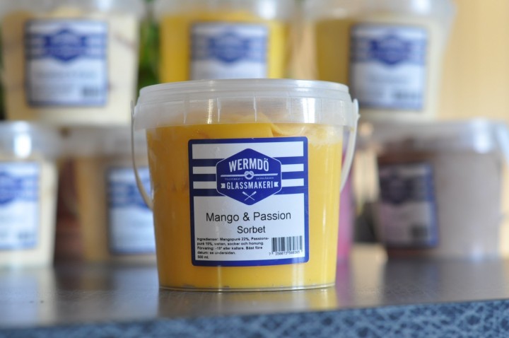 Wermdö Glassmakeri Mango & Passion Sorbet