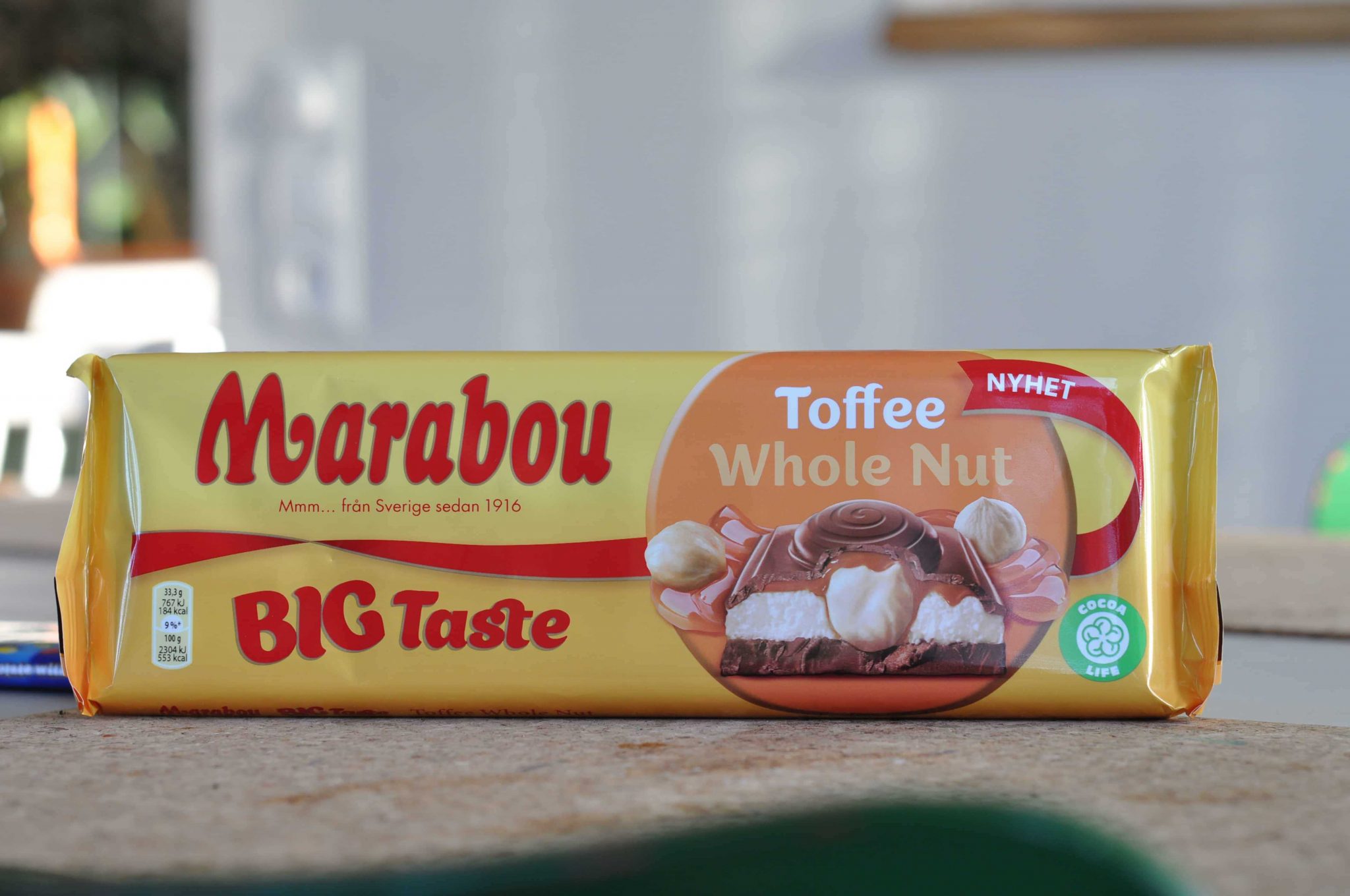 Marabou Big Taste Toffee Whole Nut Sockerbiten