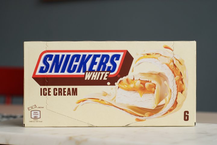Snickers White Ice Cream